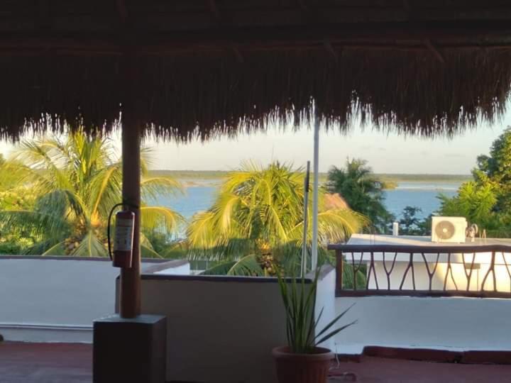 Hotel Miriam Bacalar Bagian luar foto